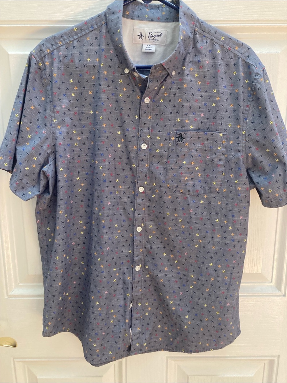Original Penguin Men’s Short Sleeve Button Down Shirt Multicolor Airplane Print